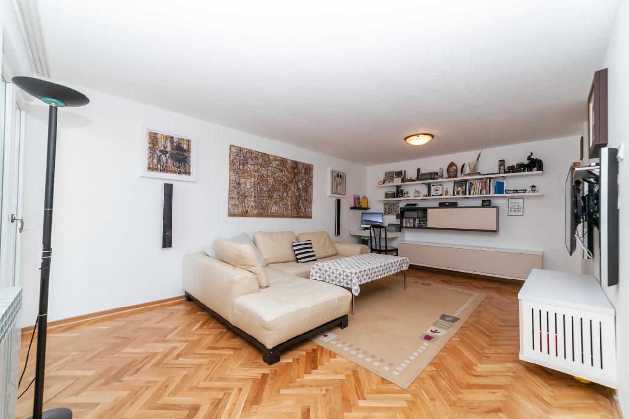 Mario Apartment Budva